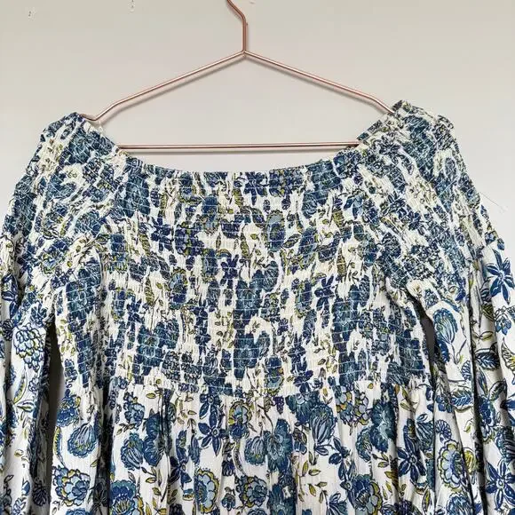 Angie Womens Tunic Top Small Bell Sleeve Cottagecore Fairy Flowy Floral Boho - Picture 3 of 6